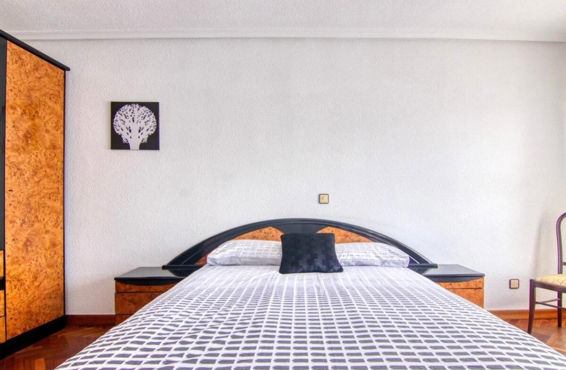 Pisos Sardinero Apartment ซานตานเดร์ ภายนอก รูปภาพ