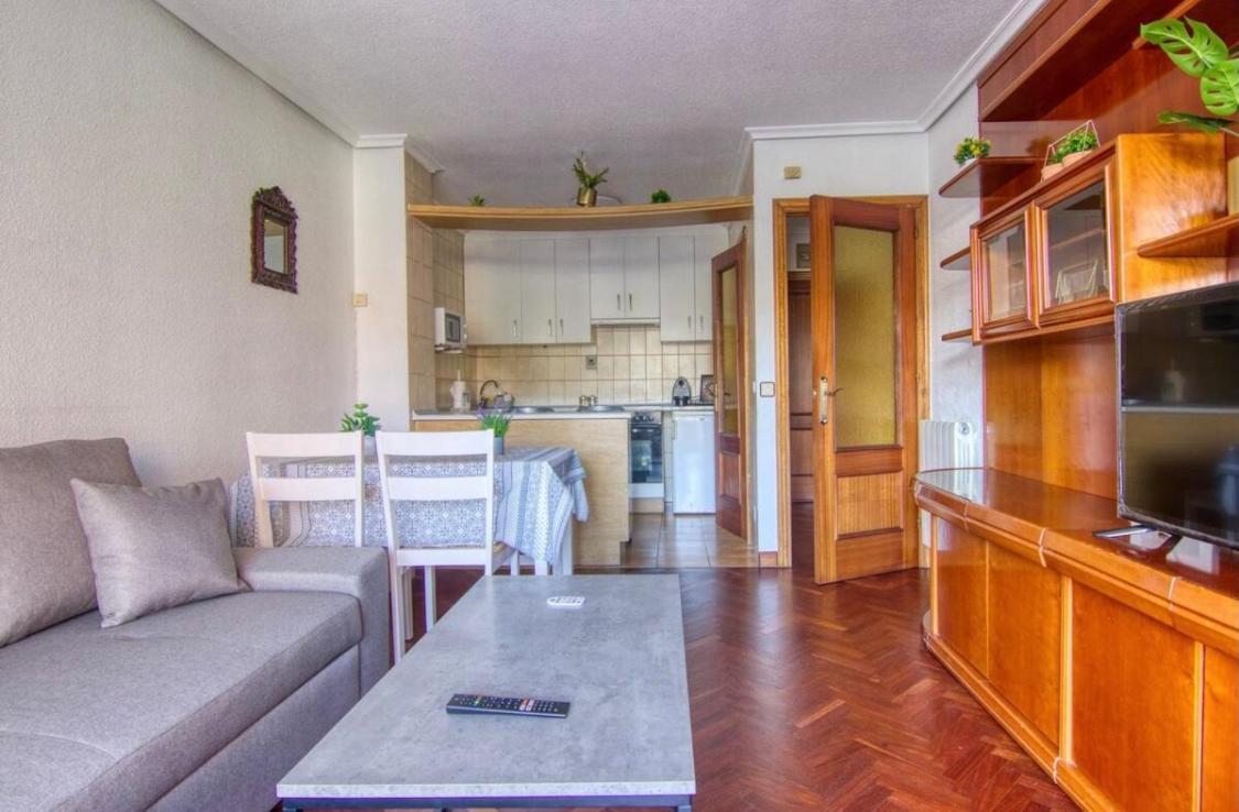 Pisos Sardinero Apartment ซานตานเดร์ ภายนอก รูปภาพ